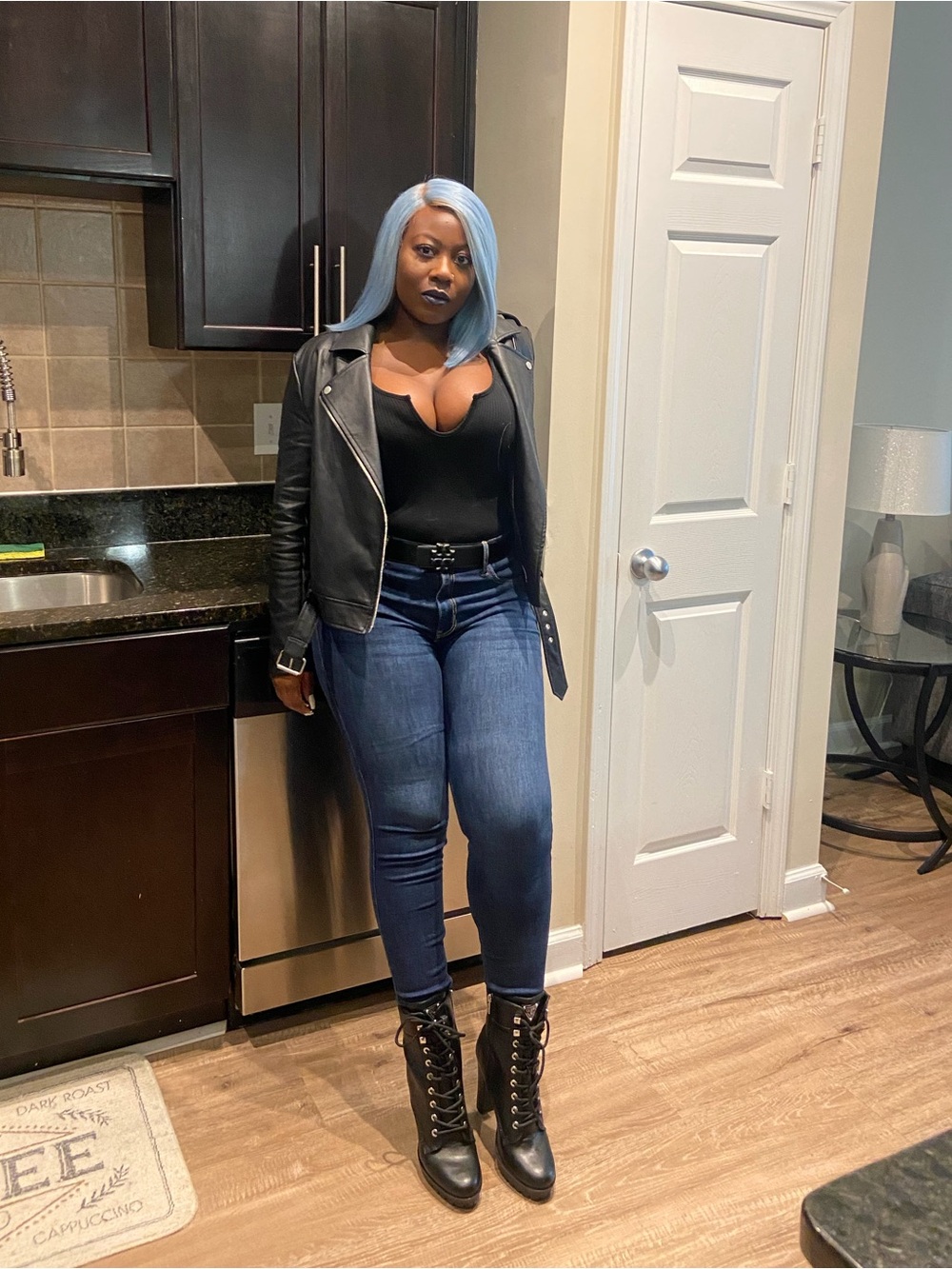 Maternity-Friendly Outfits! - Picture 13 of 14